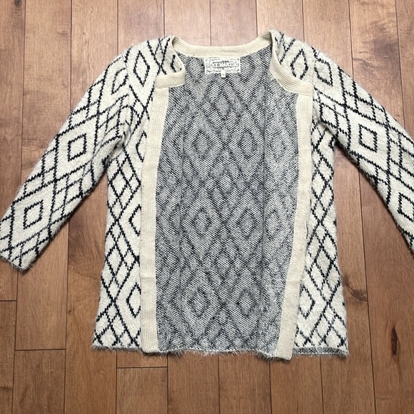Pink Martini Wool Blend Abstract geometric black cream Open Front Cardigan M - Picture 7 of 9